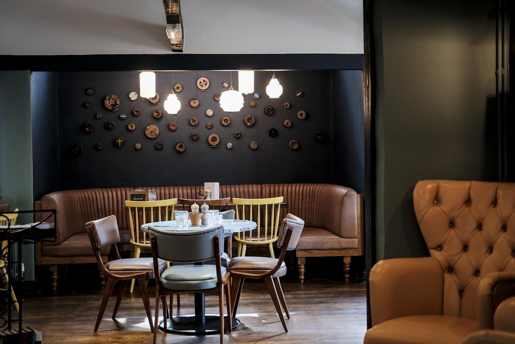 Cromwell Arms Country Pub With Rooms Romsey Eksteriør bilde
