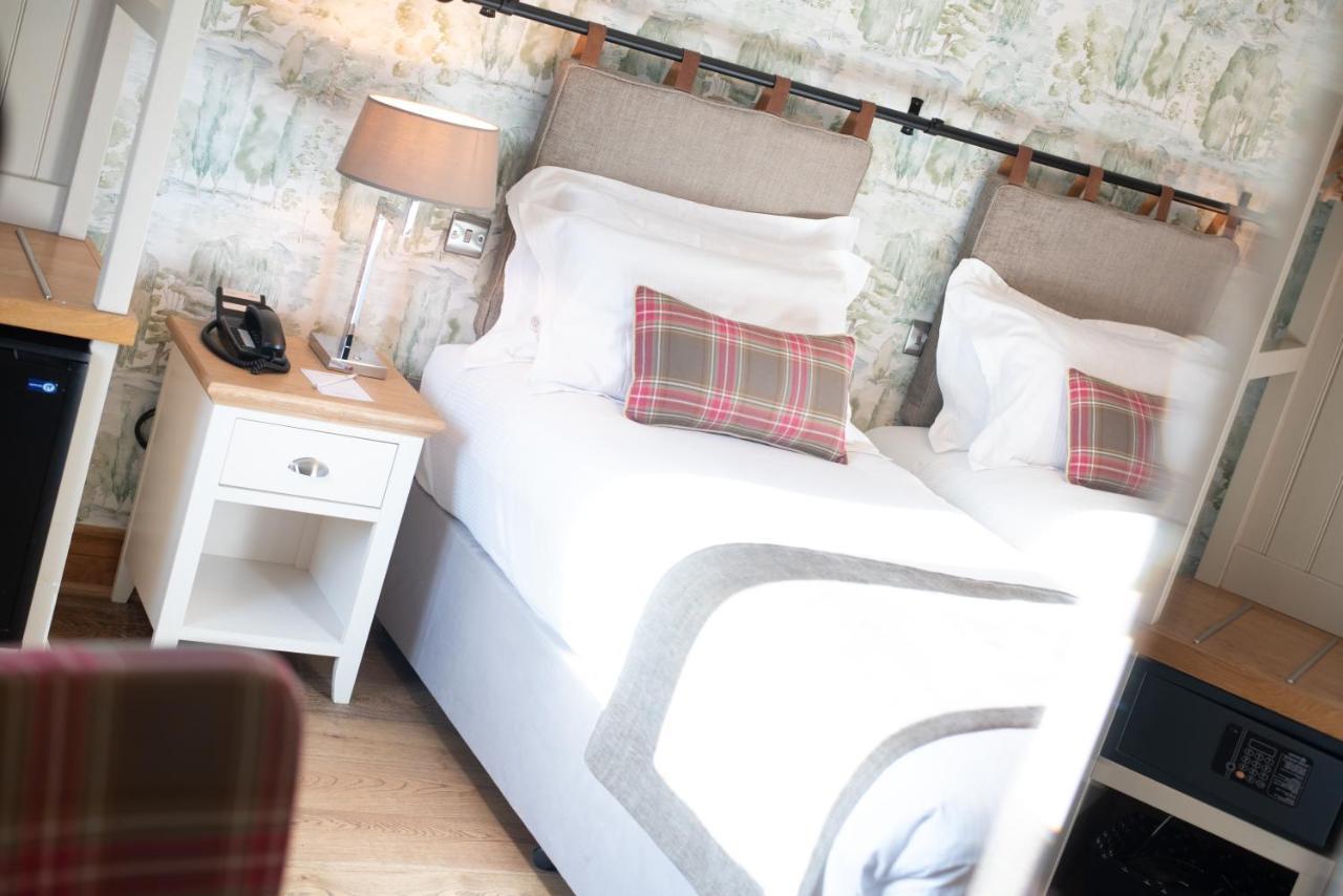 Cromwell Arms Country Pub With Rooms Romsey Eksteriør bilde