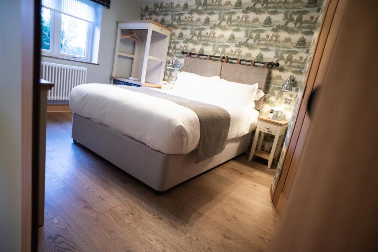 Cromwell Arms Country Pub With Rooms Romsey Eksteriør bilde