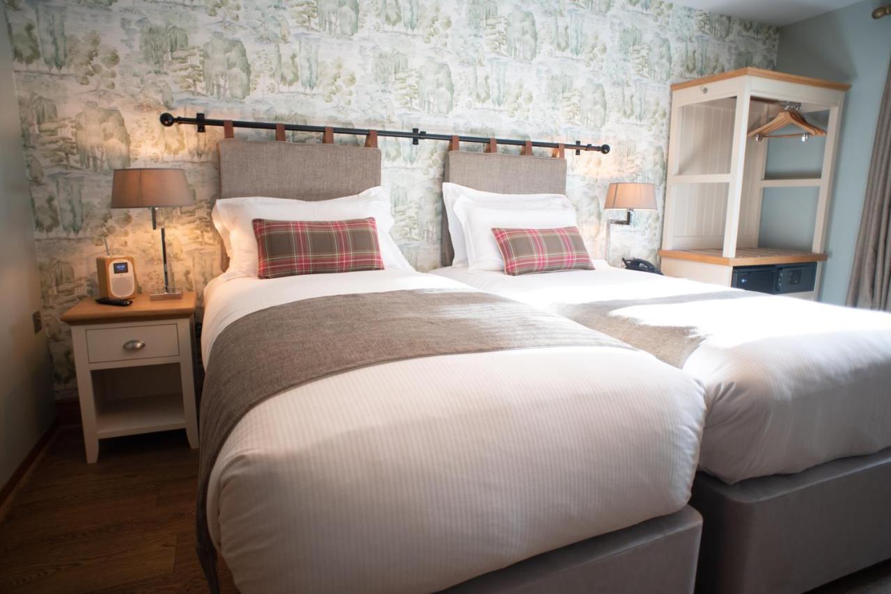 Cromwell Arms Country Pub With Rooms Romsey Eksteriør bilde